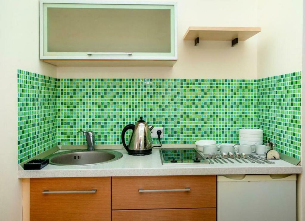 Апартаменты двухкомнатные с кухней и балконом