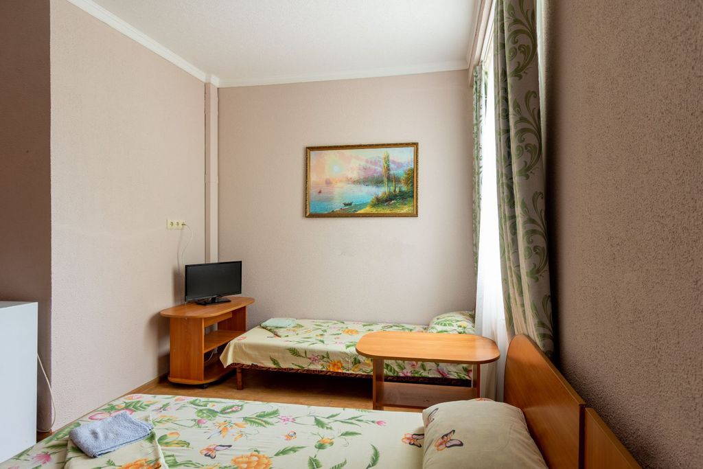 Трёхместный номер стандарт