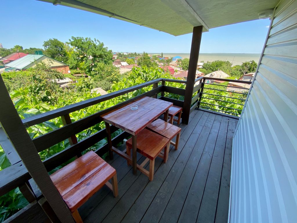 Семейный номер люкс с видом на море