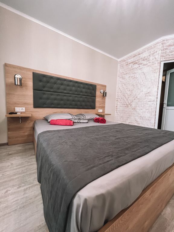 Двухместный номер с 1 кроватью улучшенный