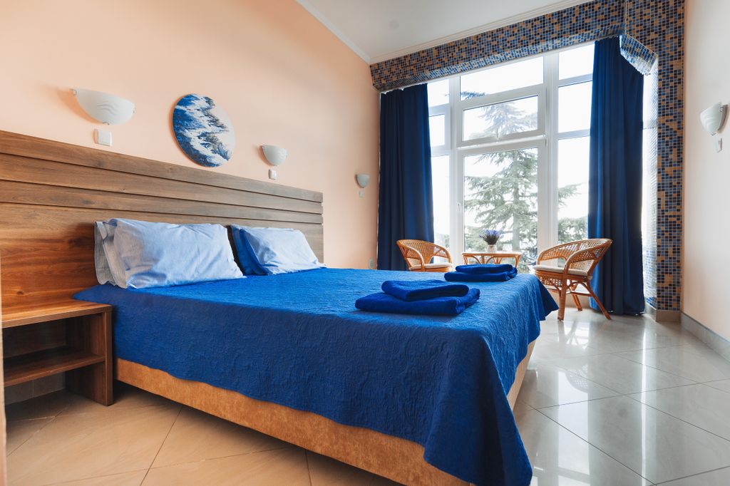 Семейный номер улучшенный с видом на море