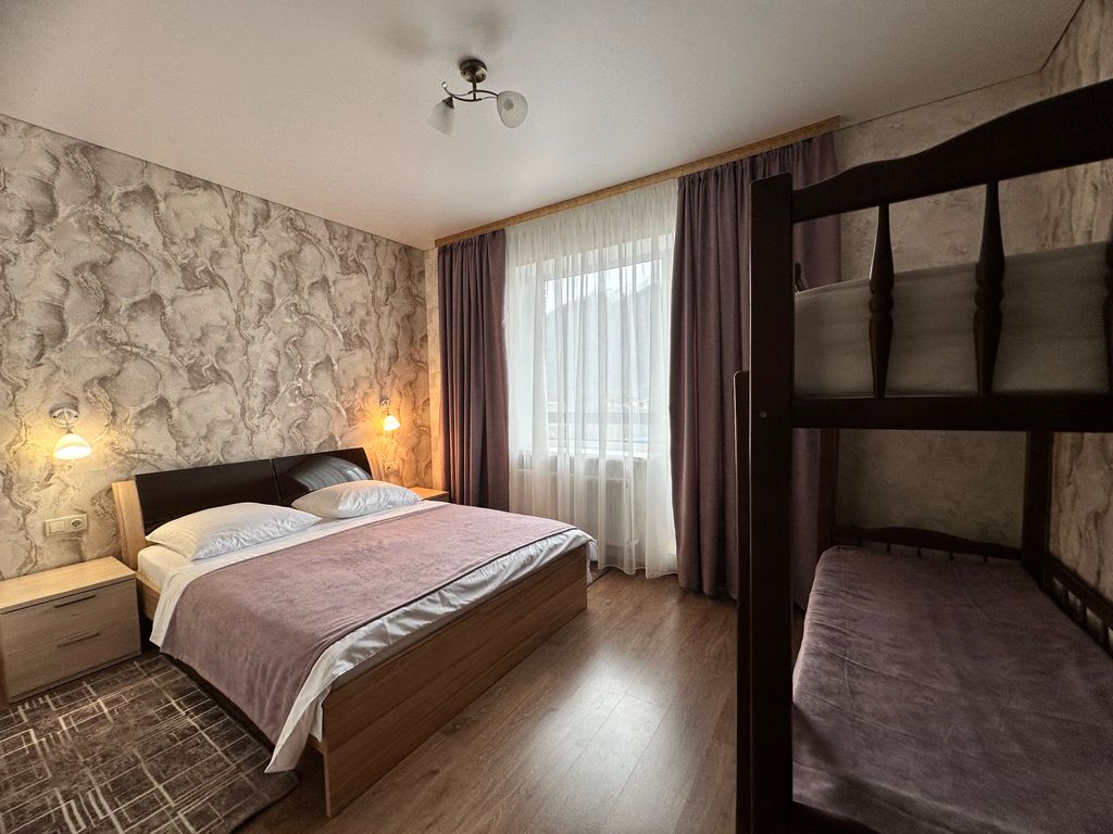 Семейный номер трансфер к подъемникам с конца декабря