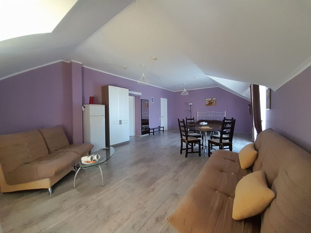 Трёхместный номер улучшенный