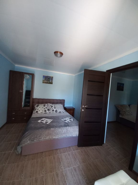 Четырёхместный номер люкс с видом на горы