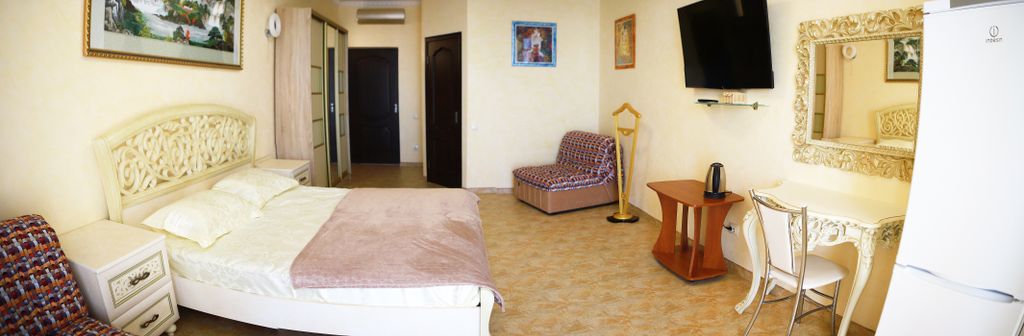 Четырёхместный номер улучшенный с видом на море