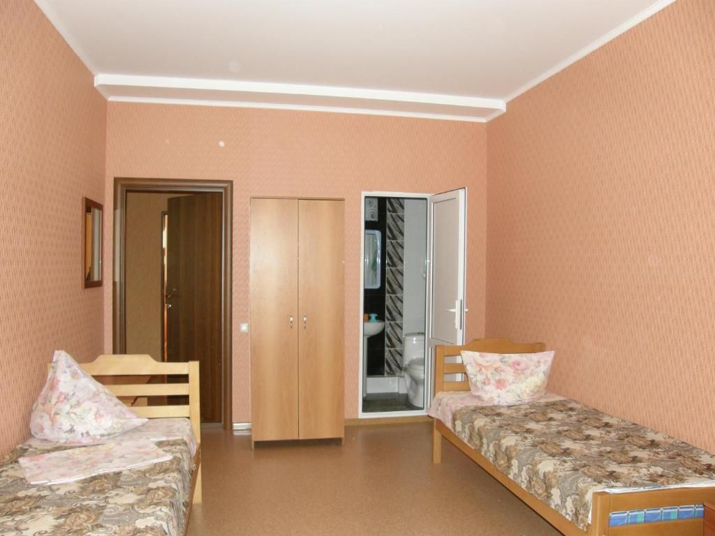 Четырёхместный номер стандарт