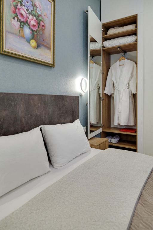 Трёхместный двухкомнатный