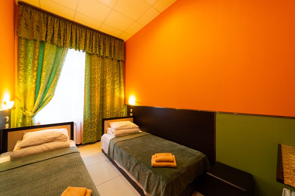 Двухместный номер с 2 отдельными кроватями эконом