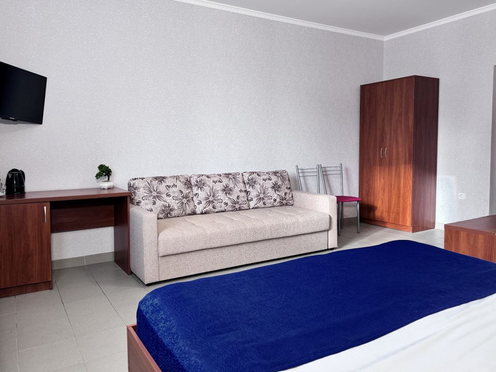 Четырёхместный номер 4-х местный "Стандарт"