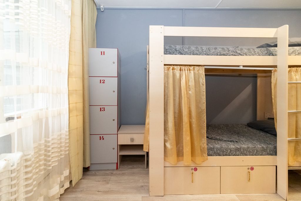 Многоместный смешанный номер верхнее место