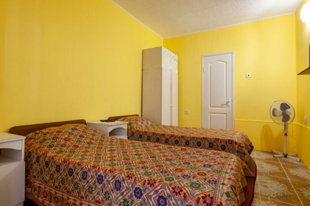 Двухместный номер с 2 отдельными кроватями или одной двуспальной кроватью Эконом