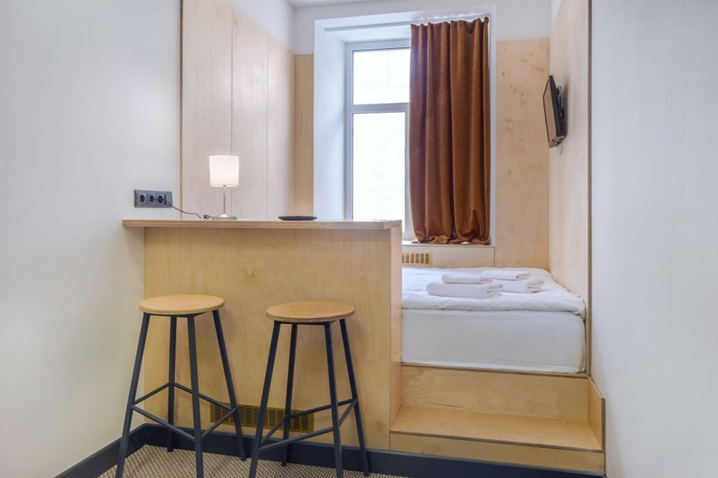 Двухместный номер с 1 кроватью с удобствами на этаже