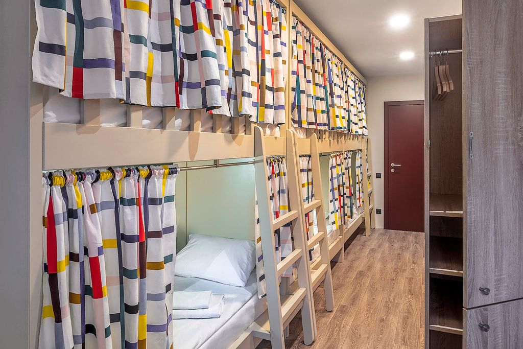 Многоместный смешанный номер 7-местный