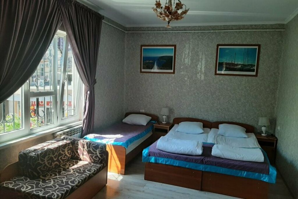 Трёхместный номер премиум семейный