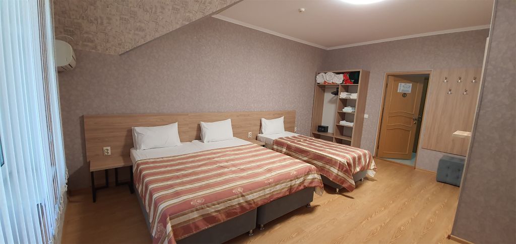 Трёхместный номер стандарт