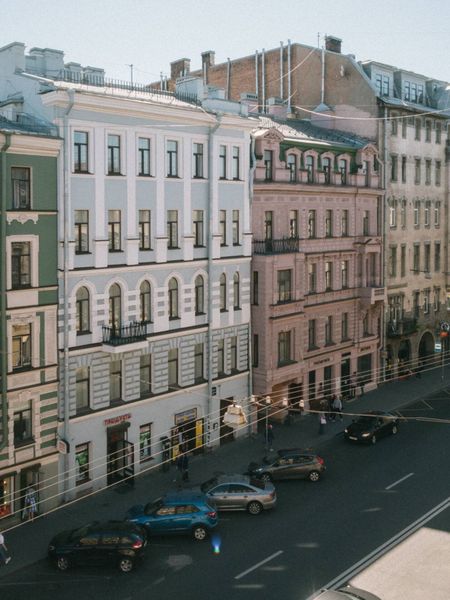 Вид из окон комнаты на ул. Жуковского