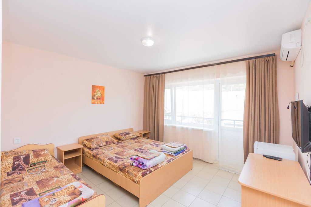 Трёхместный номер стандарт