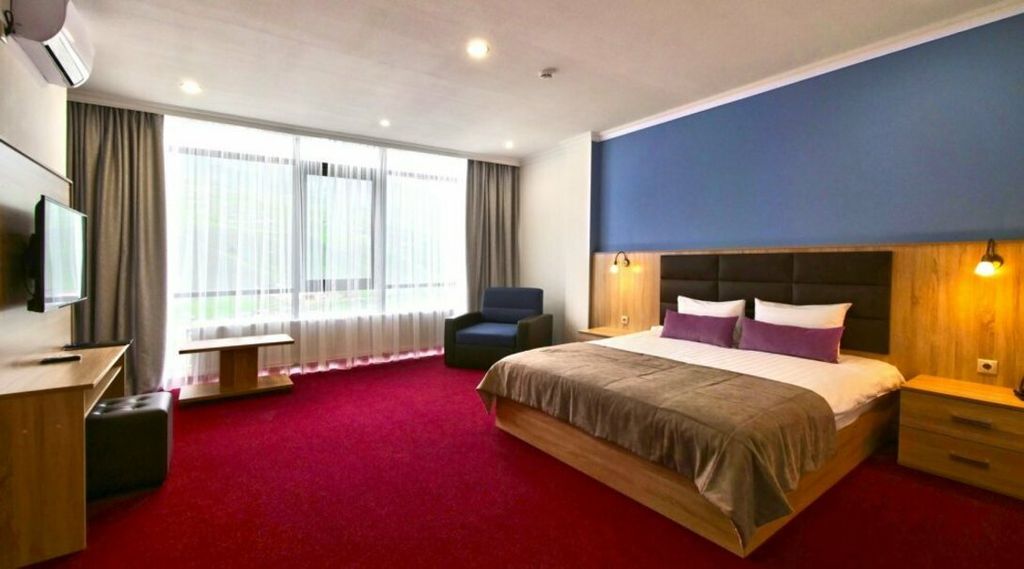 Двухместный номер с 1 кроватью улучшенный