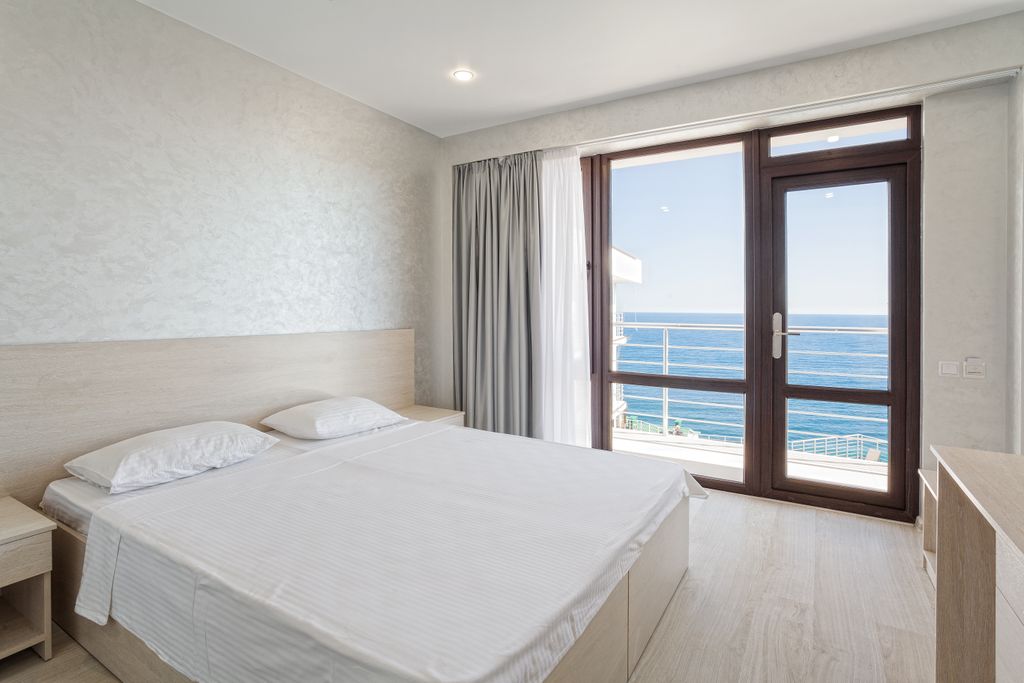 Двухместный номер с 1 кроватью стандарт с видом на море