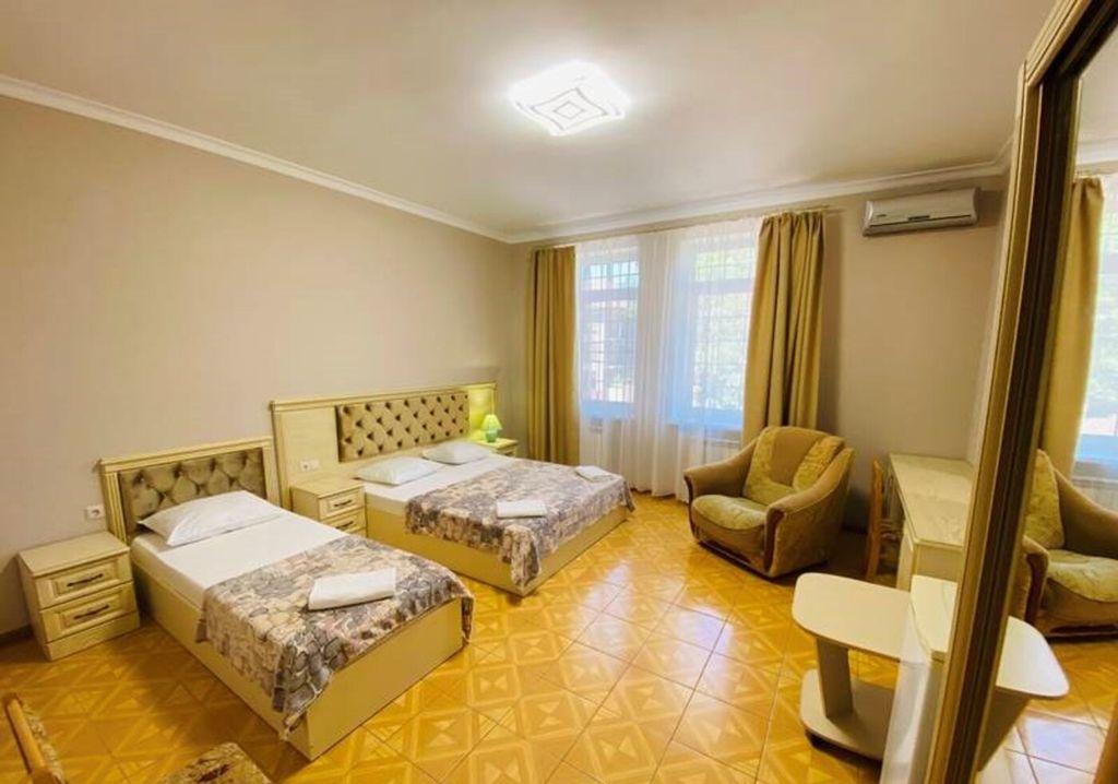 Трёхместный номер улучшенный