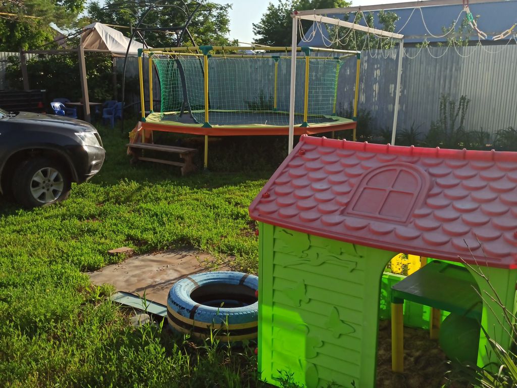 Семейный,  вместимость от 4 до 6  человек