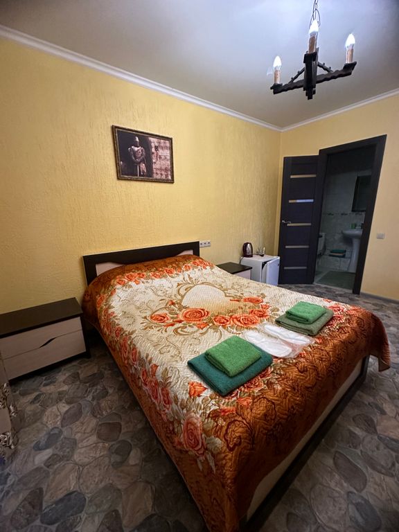 Трёхместный номер Полулюкс с балконом (3-х местный)