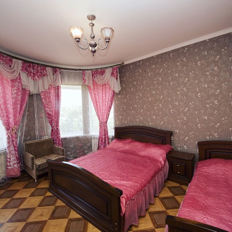 Трёхместный номер стандарт