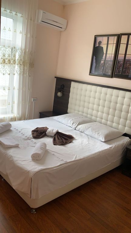 Семейный номер люкс с видом на горы