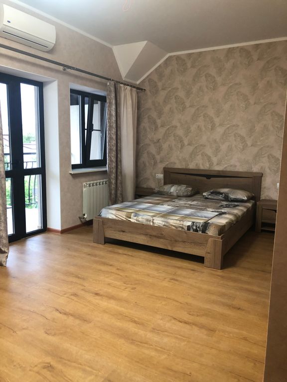 Семейный номер улучшенный с видом на горы