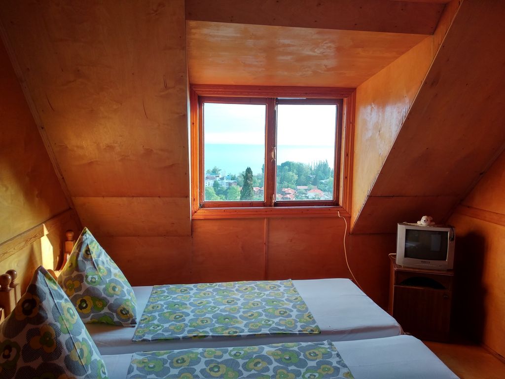 Двухместный номер с 2 отдельными кроватями