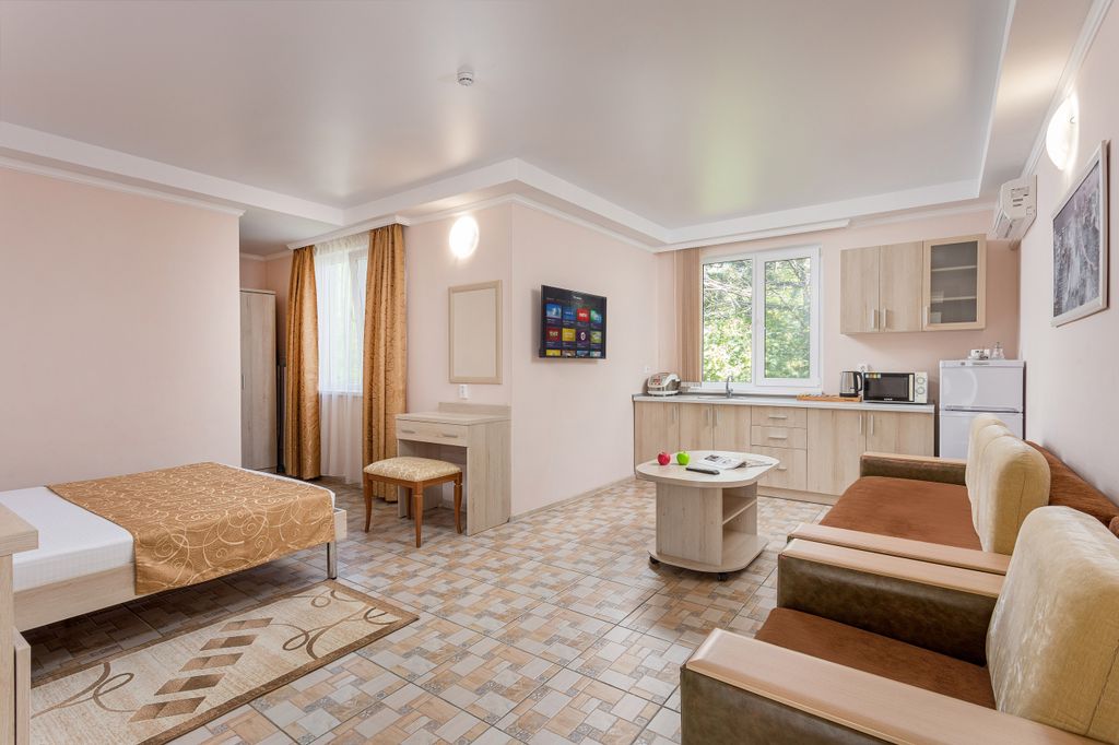 Двухместный номер с 1 кроватью с кухней Корпус А Комфорт