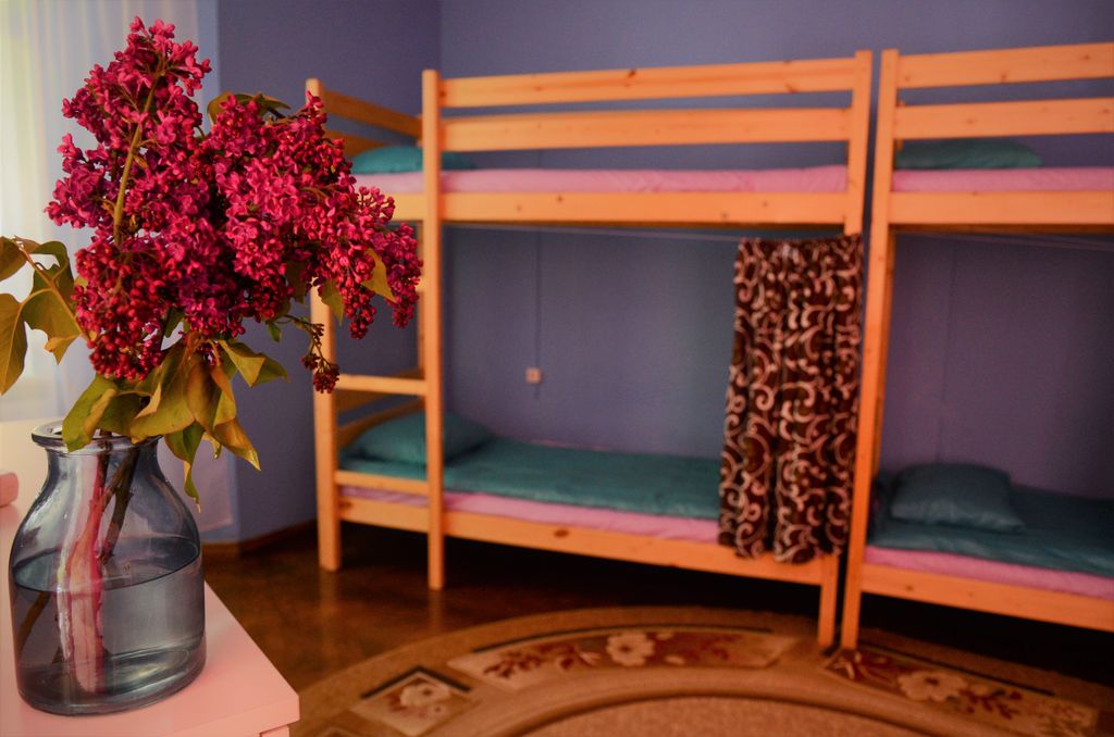 Многоместный женский номер комната на 8 человек