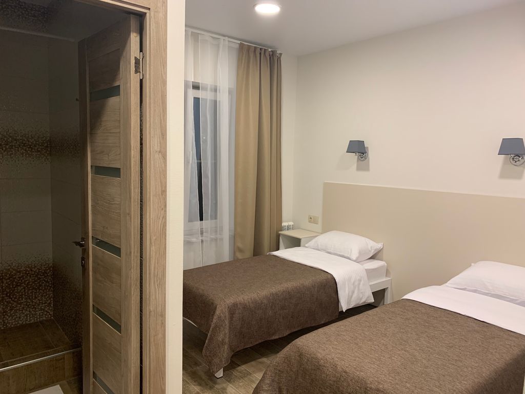 Двухместный с 2 отдельными кроватями стандарт