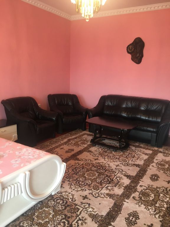 Четырёхместный номер люкс с видом на город