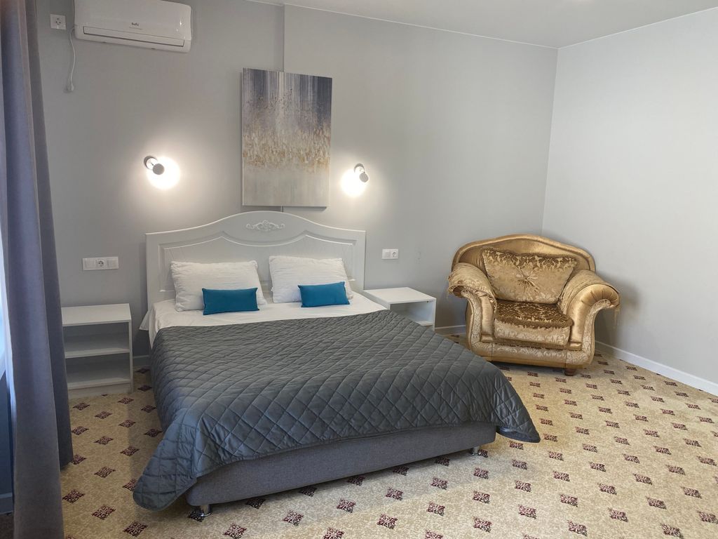 Четырёхместный номер люкс