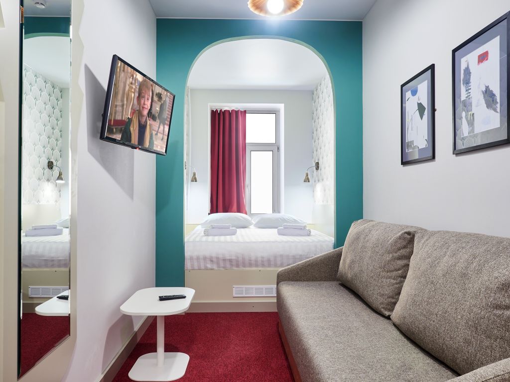 Двухместный номер с 1 кроватью уютный с удобствами в центре города