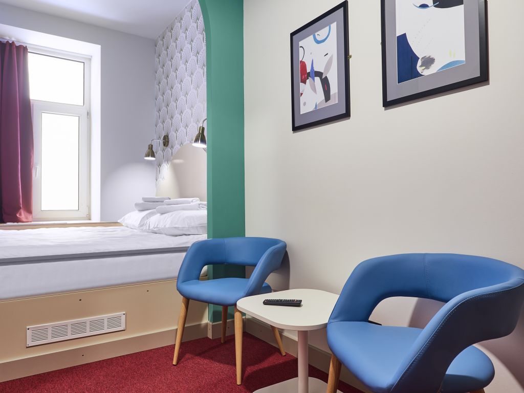 Двухместный номер с 1 кроватью уютный с удобствами на этаже