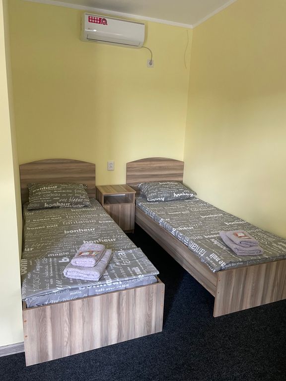 Двухместный номер с 2 отдельными кроватями стандарт