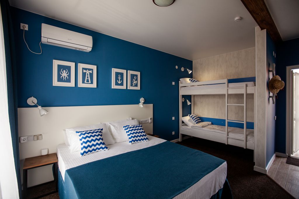 Семейный номер 4-местный "семейный"