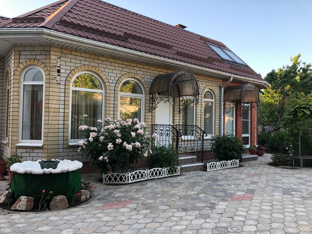 Дом семейный 6-ти местный