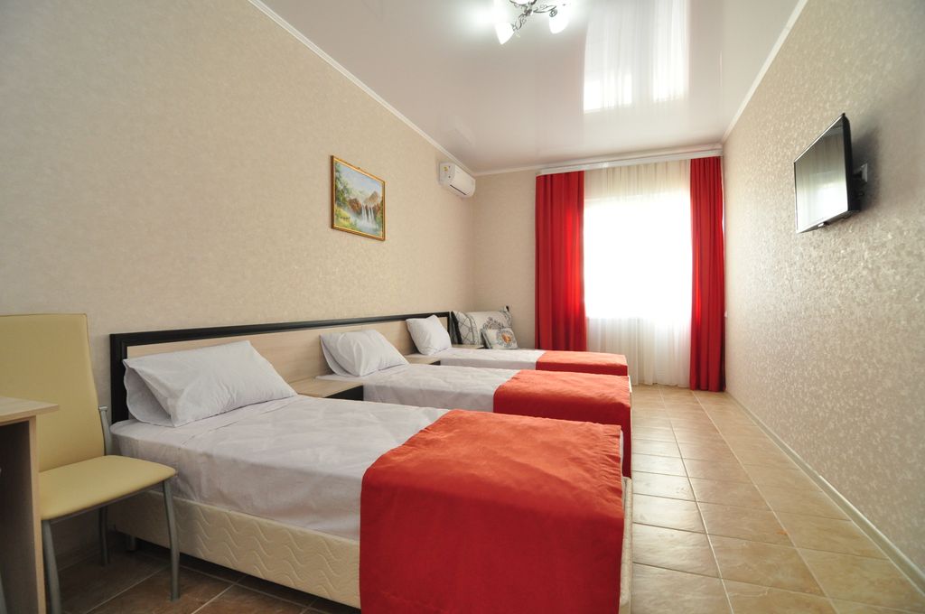 Трёхместный номер 3-х местный Стандарт Комфорт