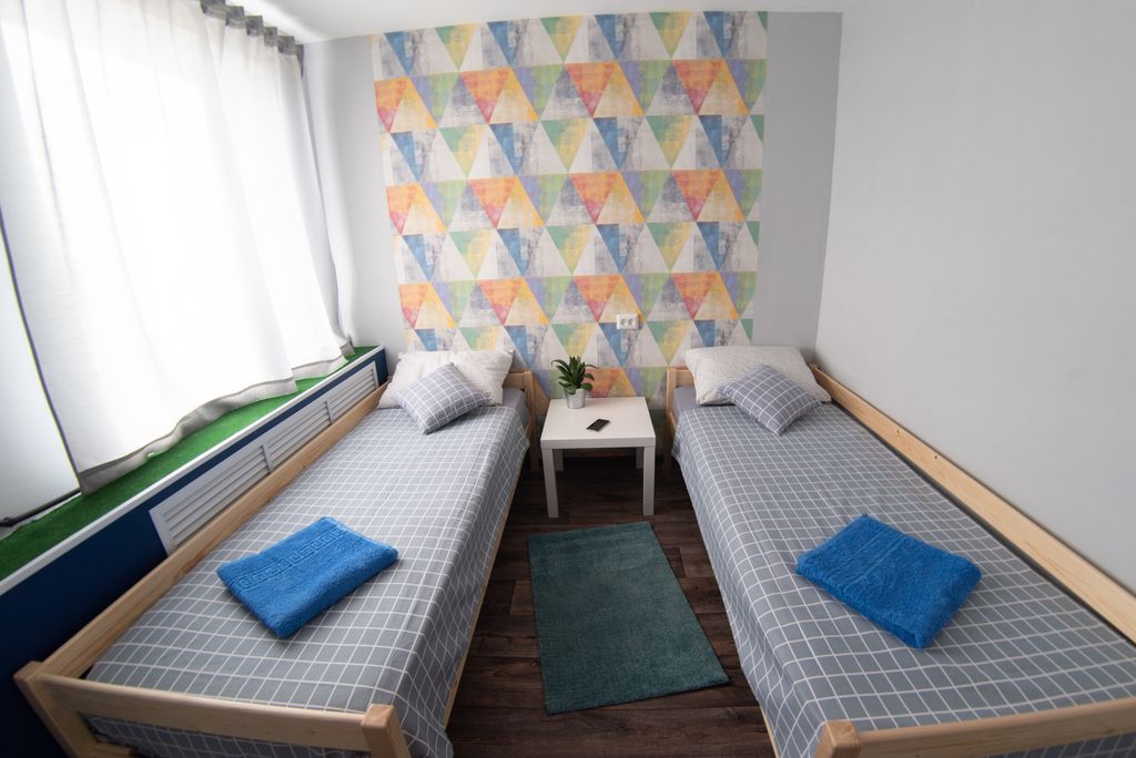 Двухместный номер с 2 отдельными кроватями Двухместный номер с двумя раздельными кроватями и общим санузлом