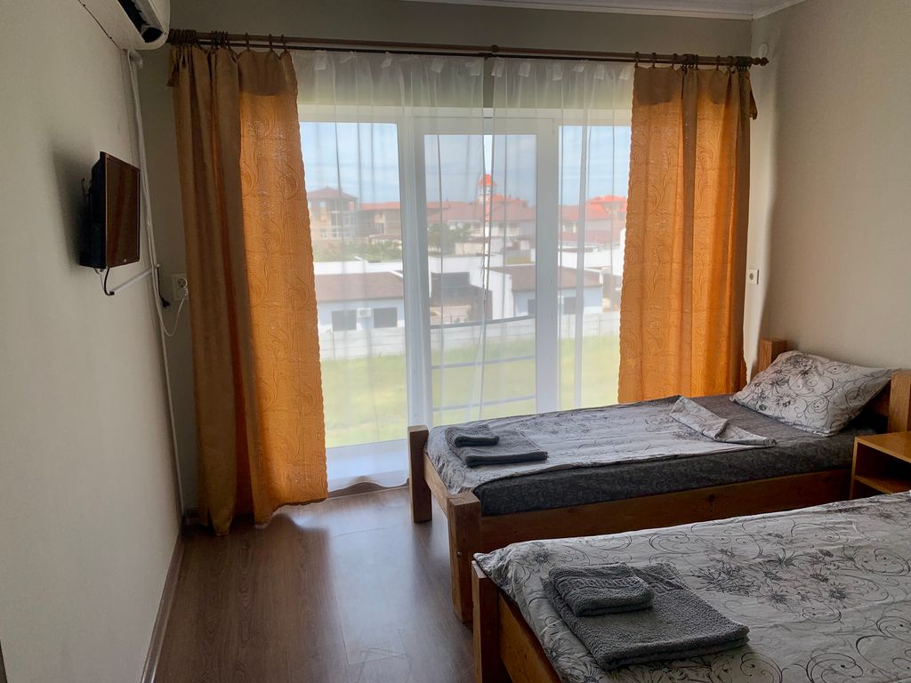 Трёхместный номер эконом