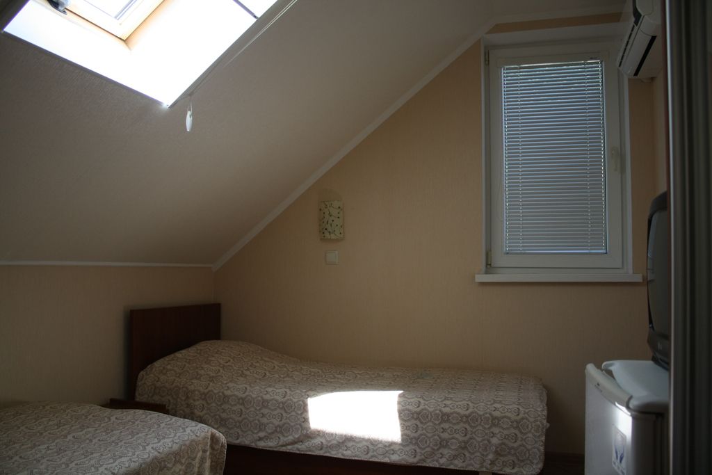 Двухместный номер с 2 отдельными кроватями эконом