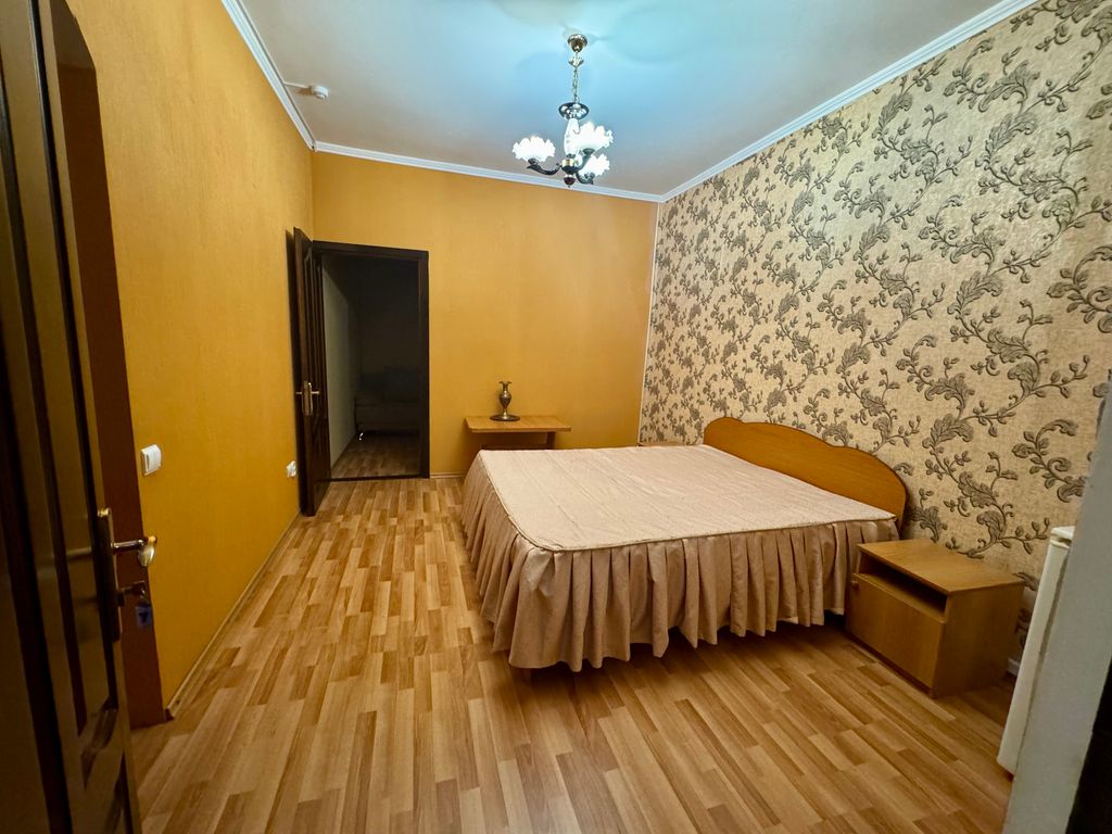 Четырёхместный номер двухкомнатный без вида на море, 1 линия