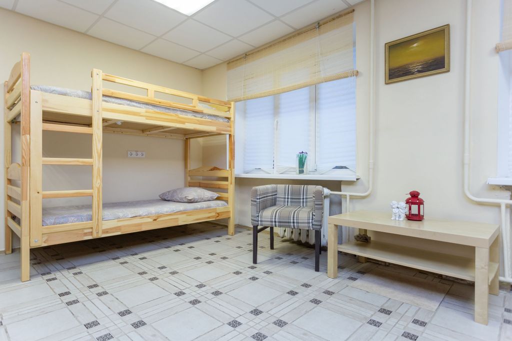 Многоместный мужской номер общий