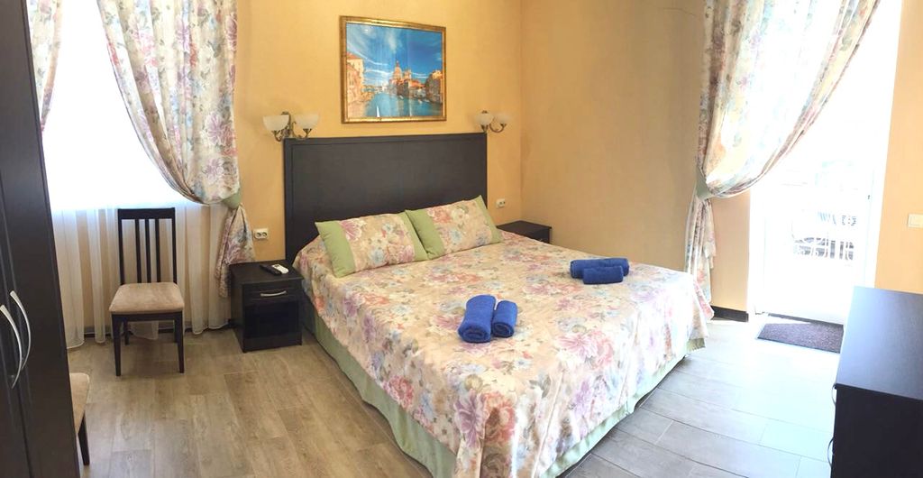 Двухместный номер с 1 кроватью улучшенный