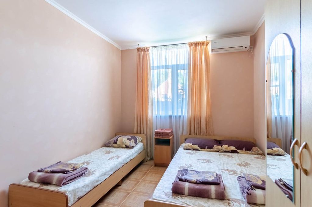 Трёхместный номер стандарт