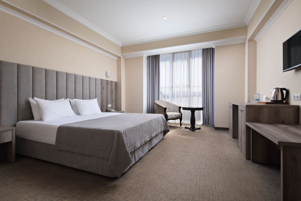 Двухместный номер с 1 кроватью полулюкс