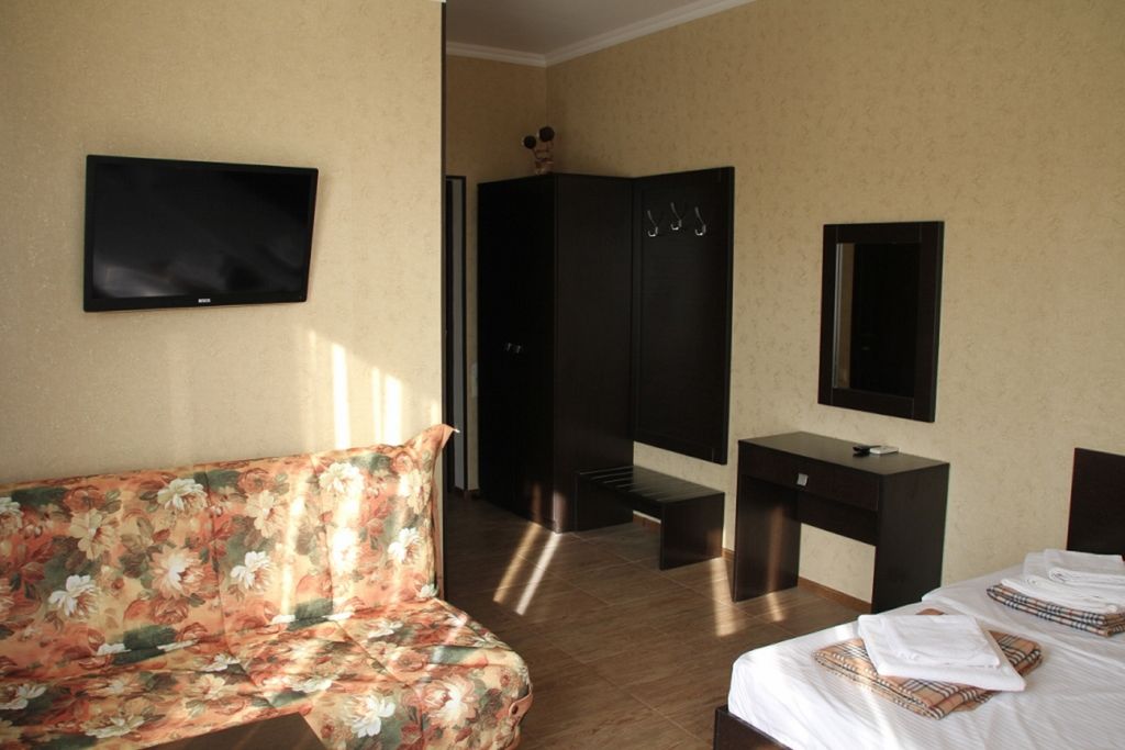 Четырёхместный номер улучшенный